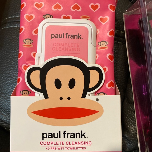 Paul Frank Complete Cleansing Towelettes - Picture 2 of 3